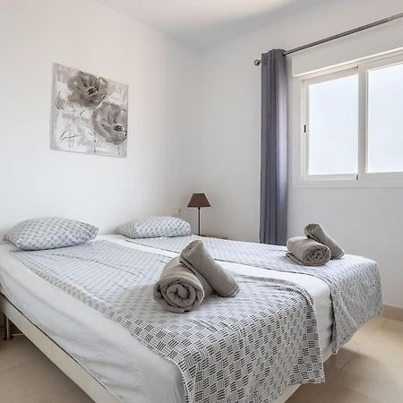 Ferienwohnung Penthouse With Jacuzzi And Spectacular Sea Views Nerja Exterior foto