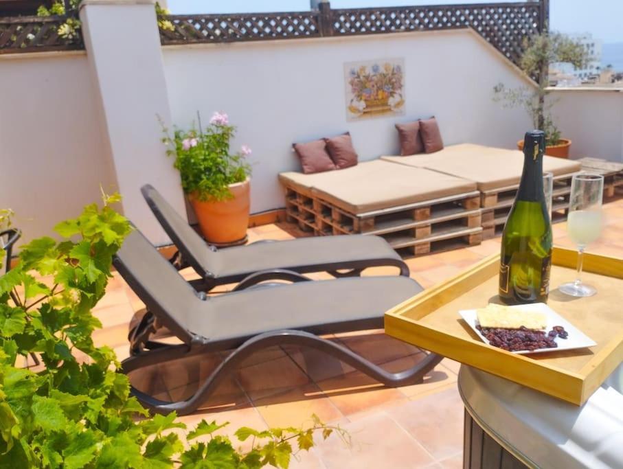 Ferienwohnung Penthouse With Jacuzzi And Spectacular Sea Views Nerja Exterior foto
